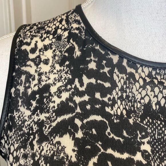 H&M sleeveless Dress Size 6 - Picture 3 of 5